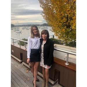 Meet your Posher, Debra